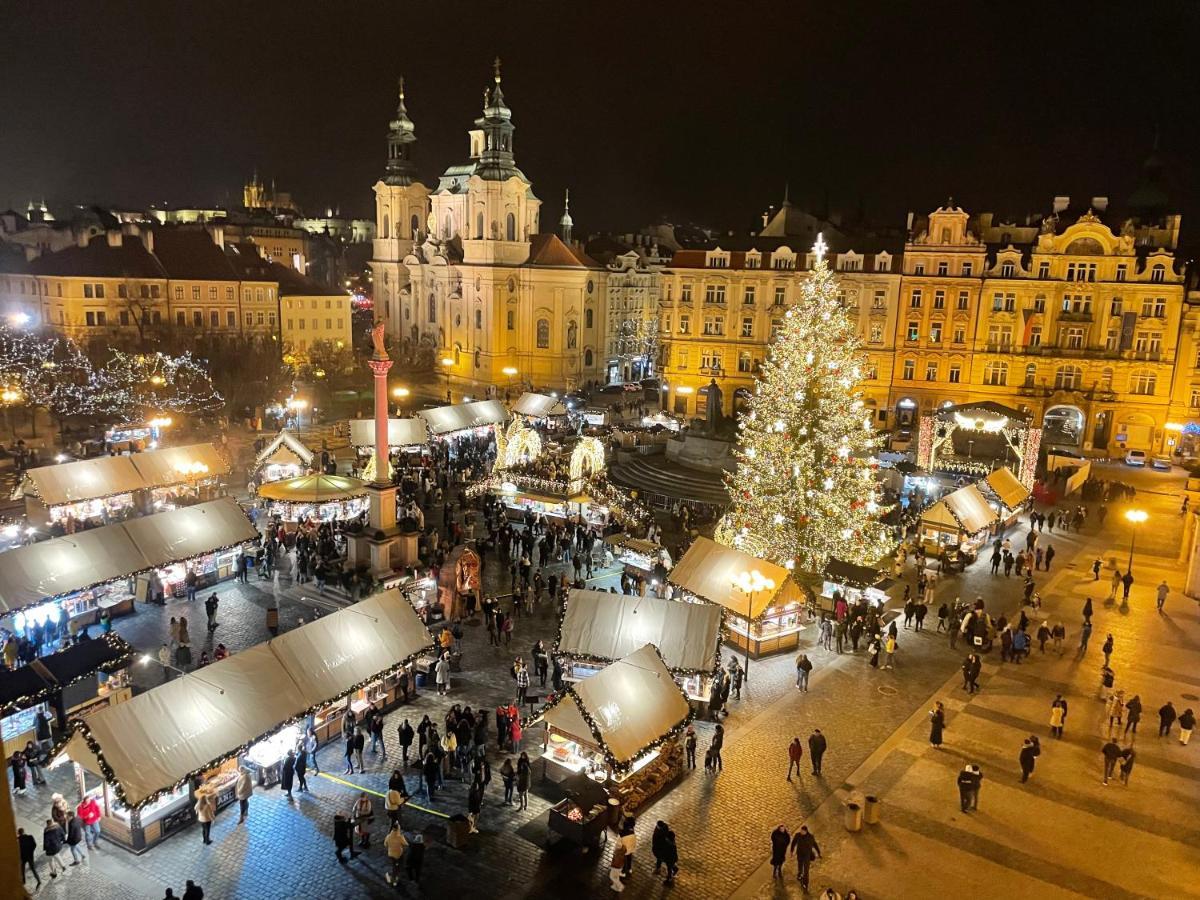 Old Town Square * Praga